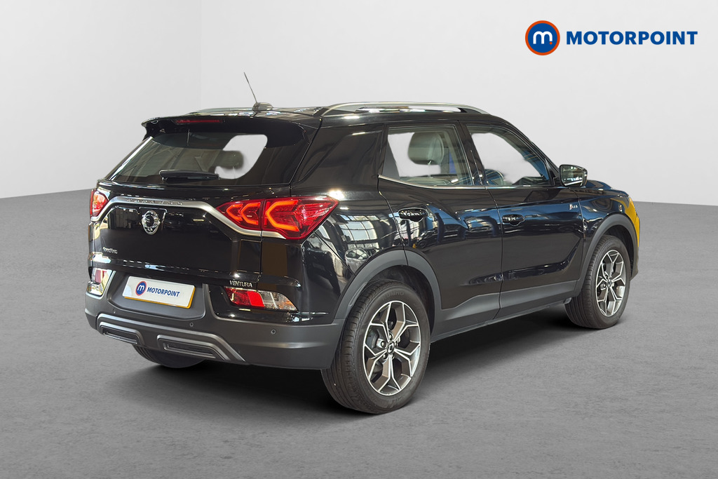 Ssangyong Korando Ventura Manual Petrol SUV - Stock Number (1628116) - Passenger side rear corner