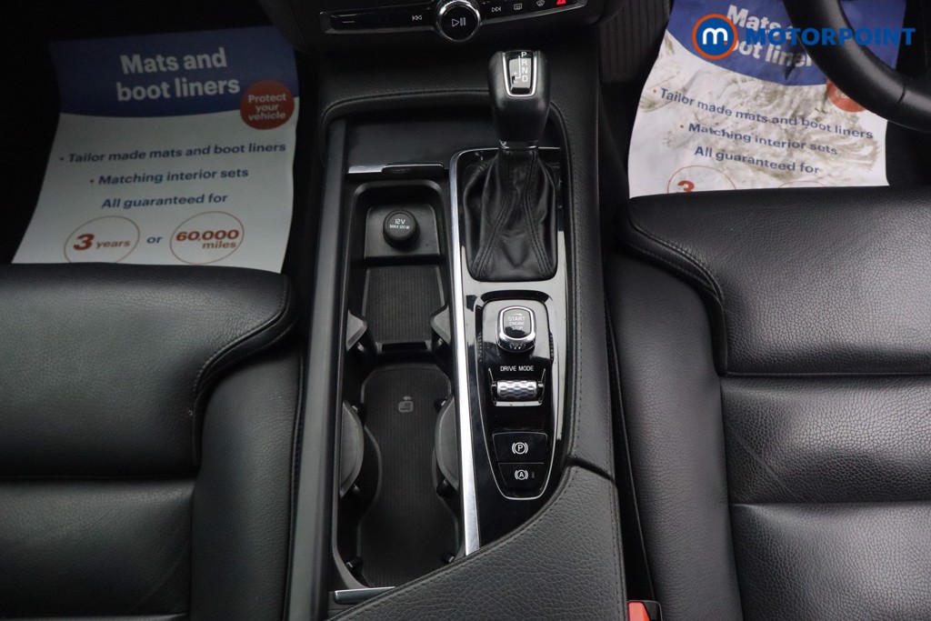 Volvo S90 Momentum Plus Automatic Petrol Saloon - Stock Number (1650997) - 4th supplementary image