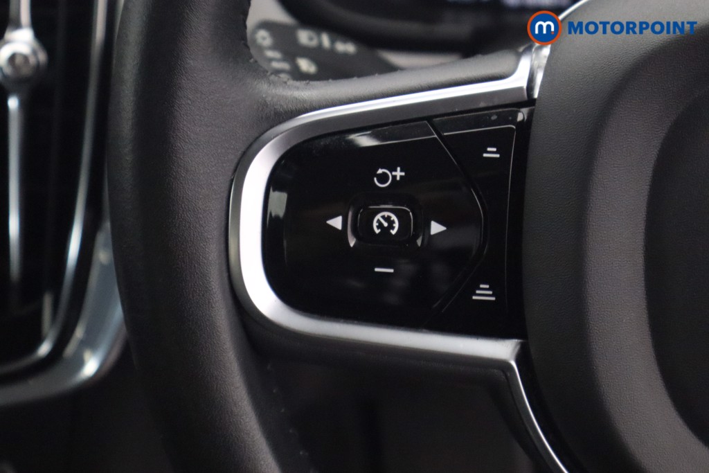 Volvo S90 Momentum Plus Automatic Petrol Saloon - Stock Number (1650997) - 7th supplementary image