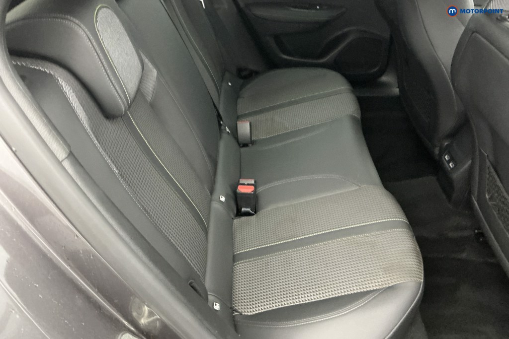 Peugeot 2008 GT Automatic Petrol SUV - Stock Number (1651335) - 4th supplementary image