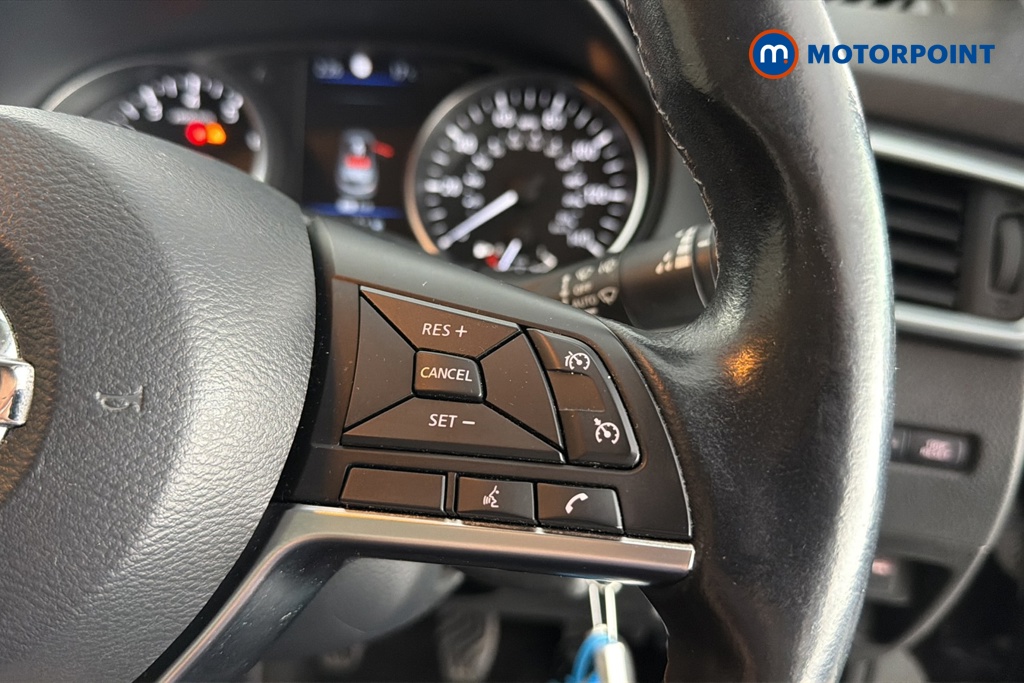 Nissan Qashqai Acenta Premium Manual Petrol SUV - Stock Number (1651629) - 3rd supplementary image