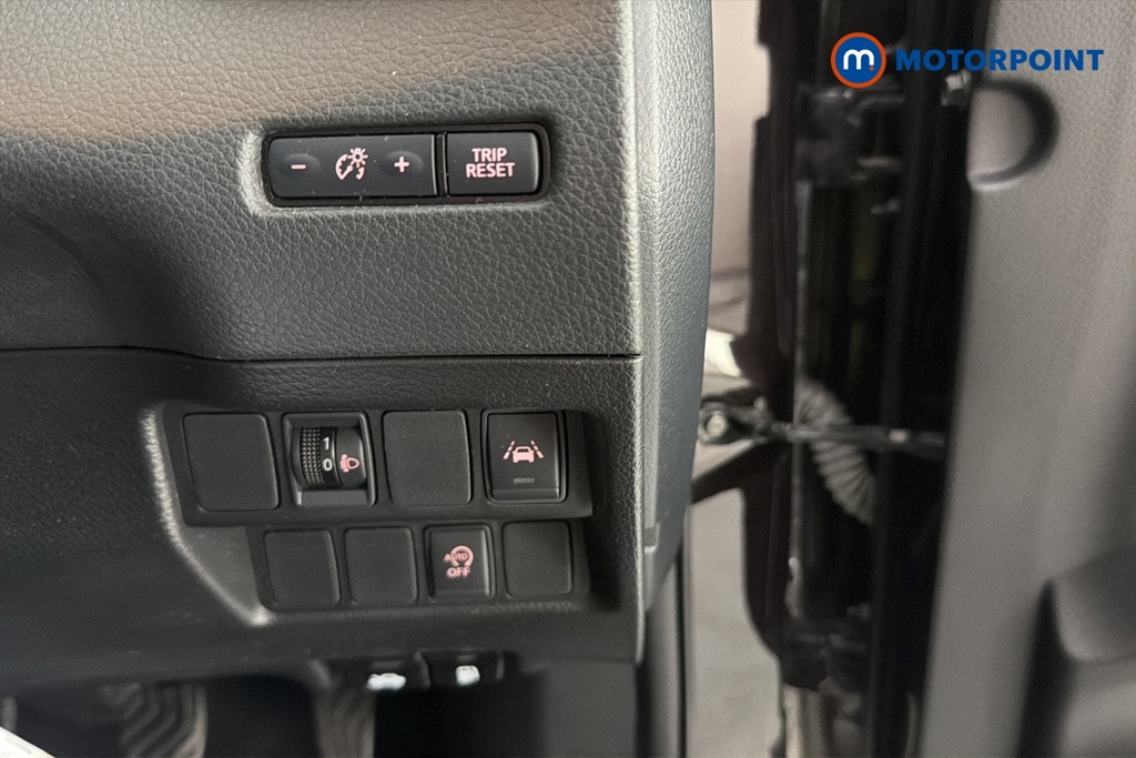 Nissan Qashqai Acenta Premium Manual Petrol SUV - Stock Number (1651629) - 11th supplementary image