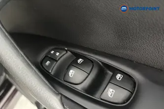 Nissan Qashqai Acenta Premium Manual Petrol SUV - Stock Number (1651629) - 19th supplementary image