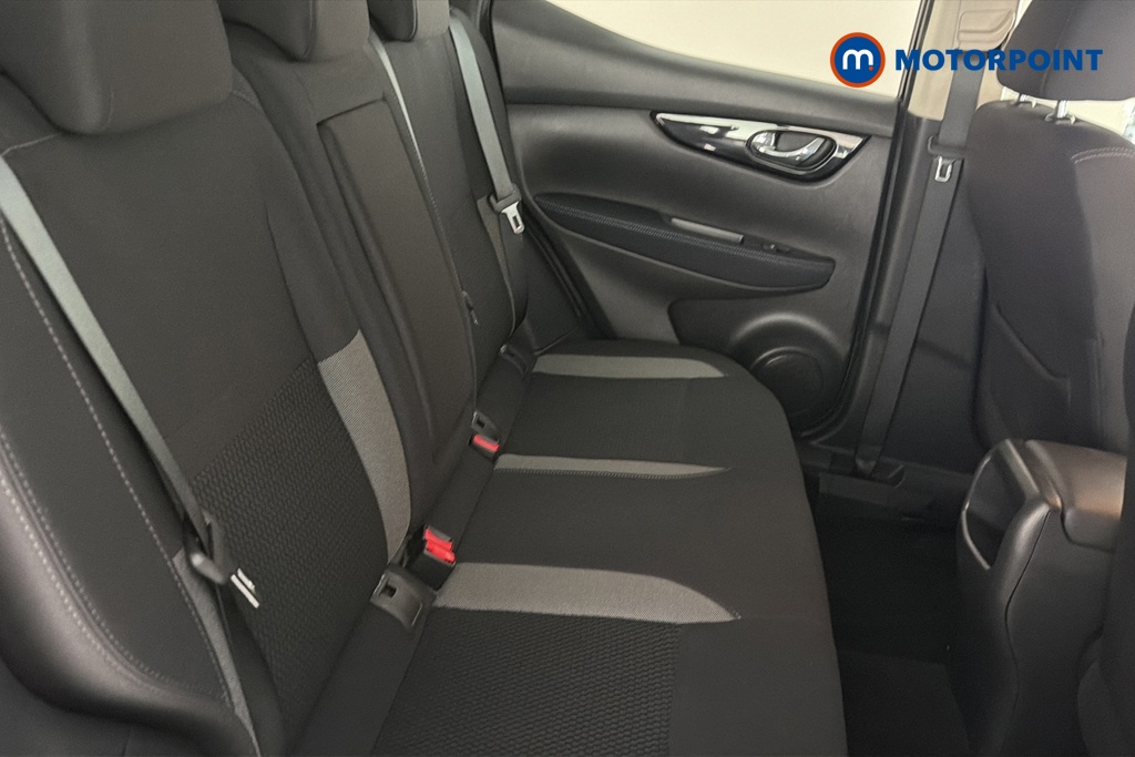 Nissan Qashqai Acenta Premium Manual Petrol SUV - Stock Number (1651629) - 25th supplementary image