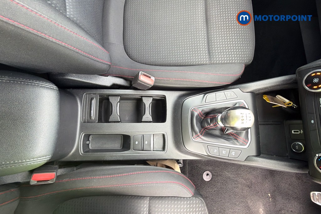 Ford Focus St-Line Manual Petrol Hatchback - Stock Number (1652407) - 21st supplementary image