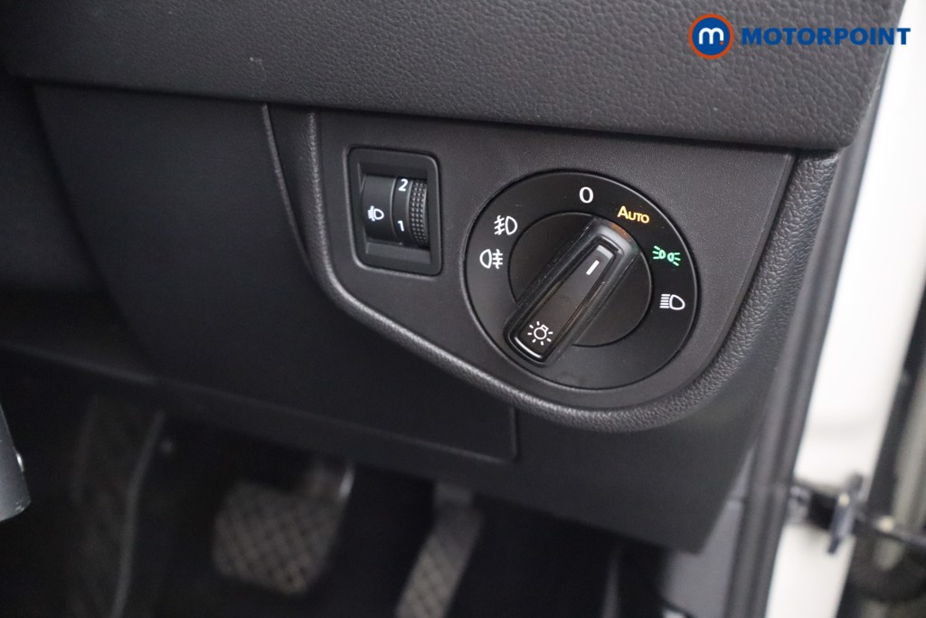 Volkswagen Taigo Life Automatic Petrol SUV - Stock Number (1653844) - 8th supplementary image
