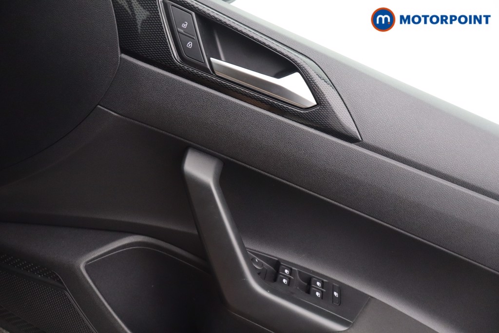 Volkswagen Taigo Life Automatic Petrol SUV - Stock Number (1653844) - 9th supplementary image