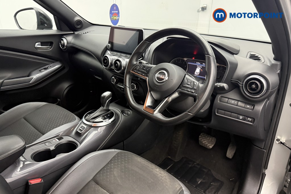 Nissan Juke N-Connecta Automatic Petrol SUV - Stock Number (1654233) - 7th supplementary image