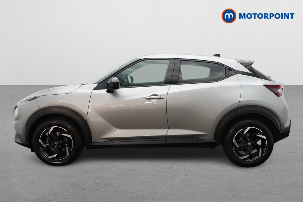 Nissan Juke N-Connecta Automatic Petrol SUV - Stock Number (1654233) - Passenger side