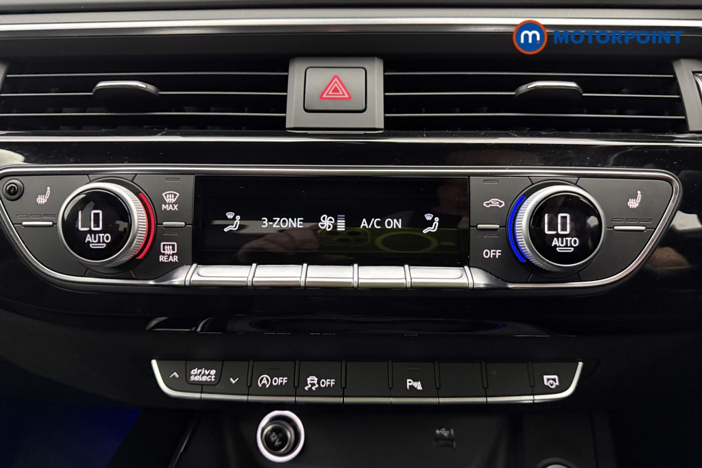 Audi A4 Black Edition Manual Petrol Saloon - Stock Number (1654833) - 17th supplementary image