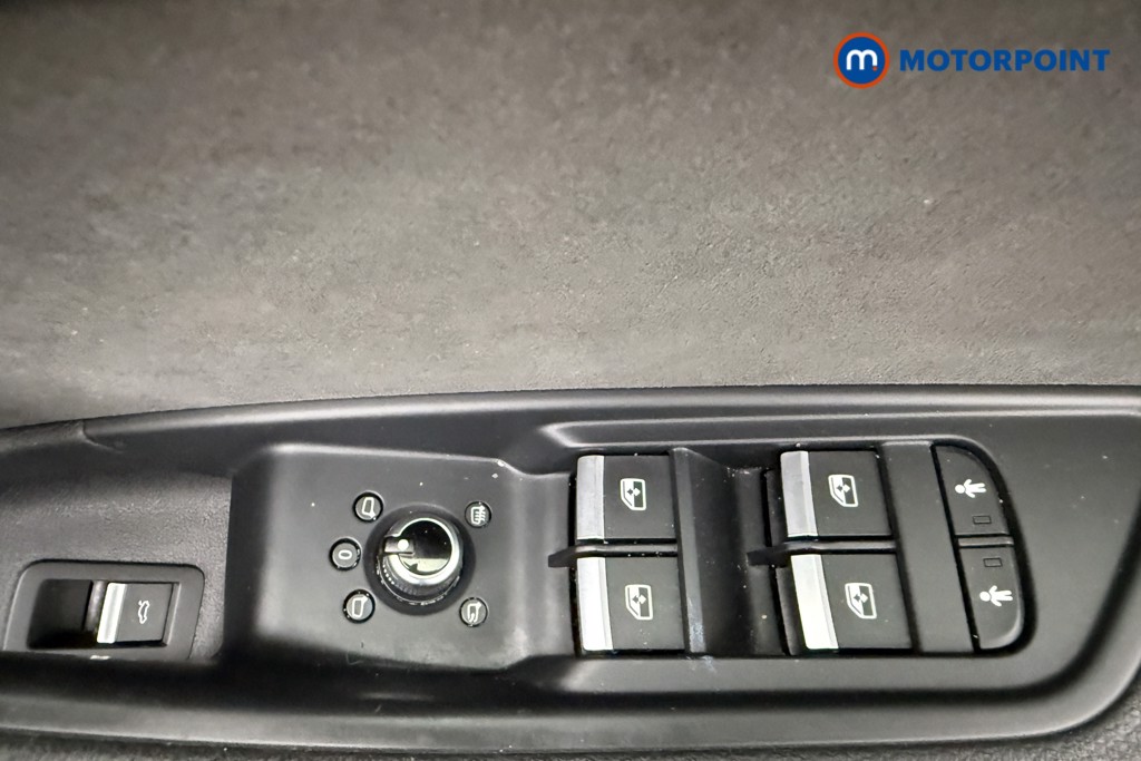 Audi A4 Black Edition Manual Petrol Saloon - Stock Number (1654833) - 20th supplementary image