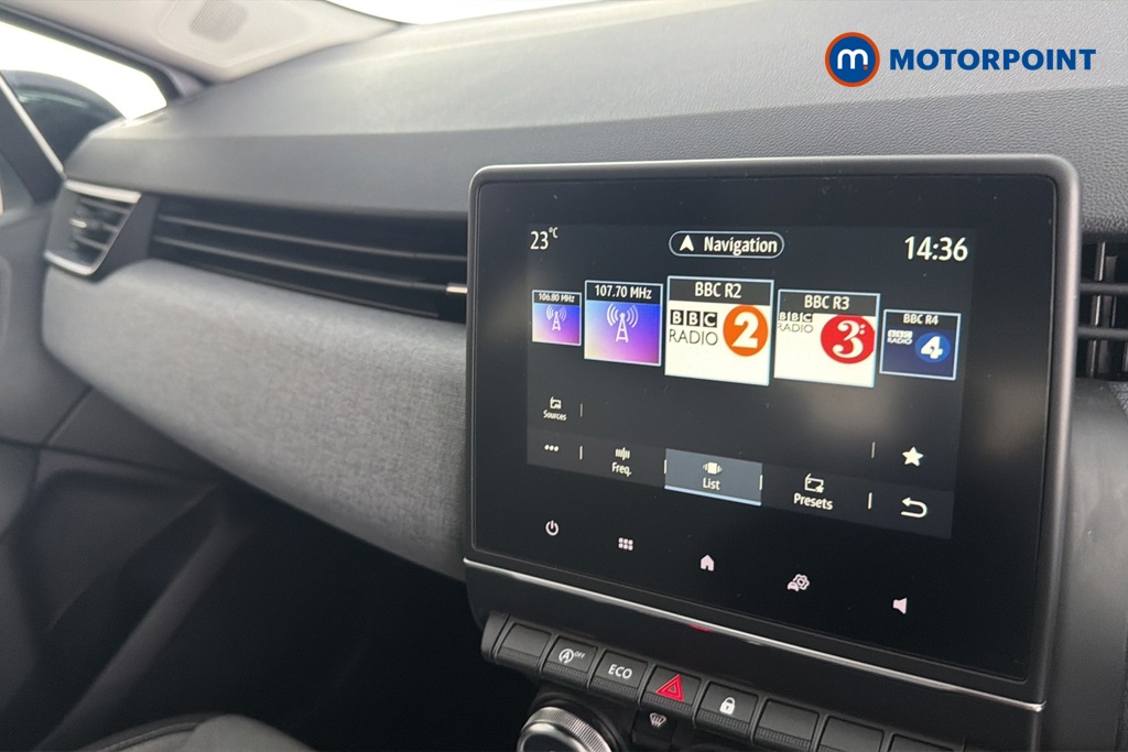 Renault Clio Evolution Manual Petrol Hatchback - Stock Number (1655906) - 8th supplementary image