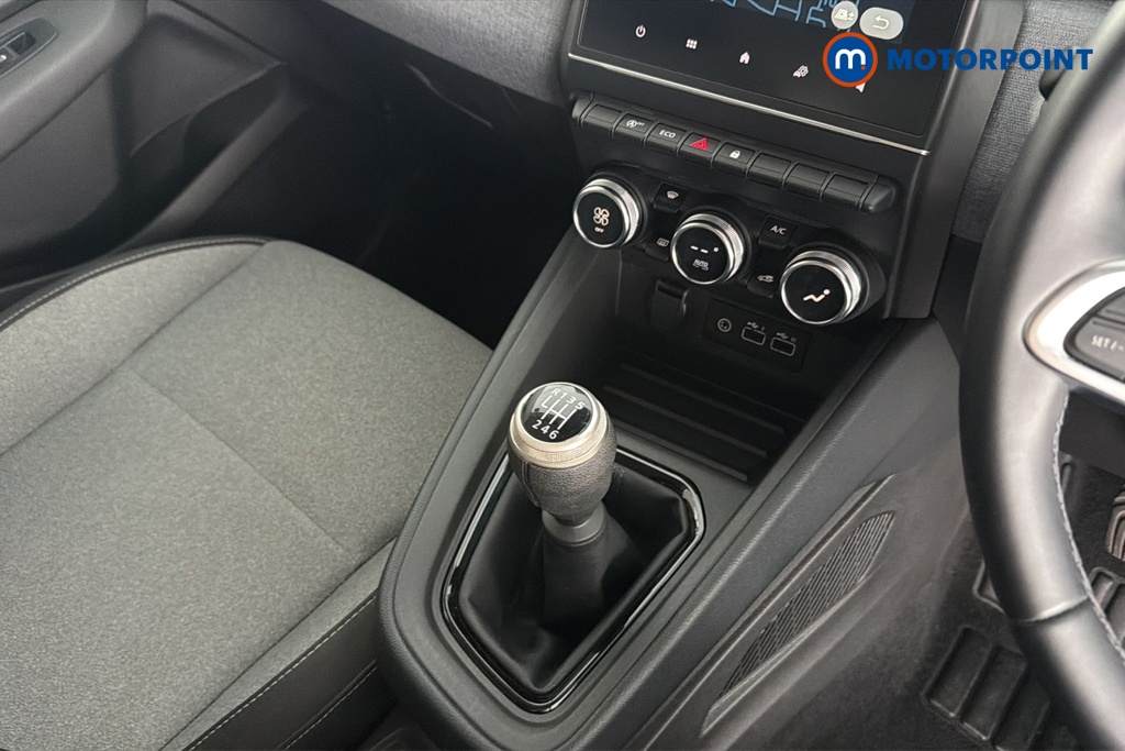 Renault Clio Evolution Manual Petrol Hatchback - Stock Number (1655906) - 15th supplementary image
