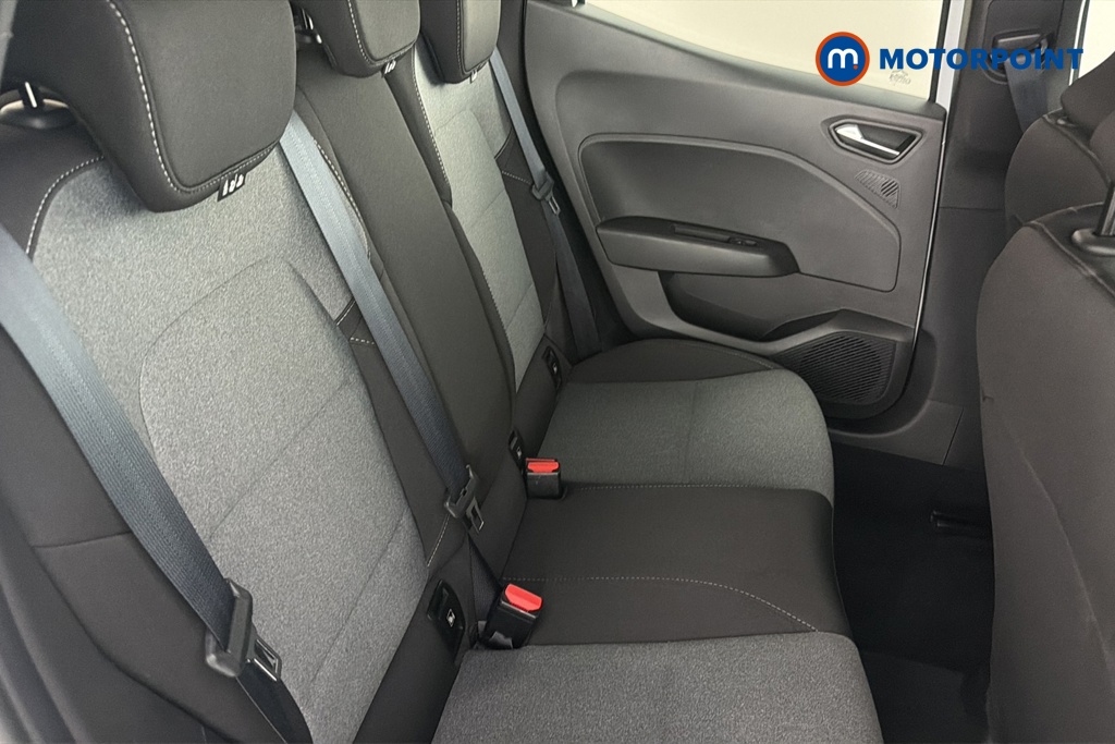 Renault Clio Evolution Manual Petrol Hatchback - Stock Number (1655906) - 25th supplementary image