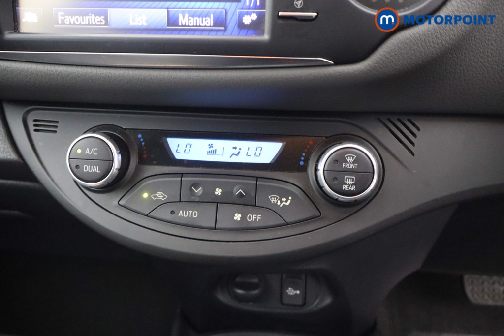 Toyota Yaris Icon Tech Automatic Petrol-Electric Hybrid Hatchback - Stock Number (1656133) - 3rd supplementary image