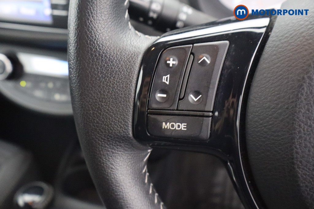 Toyota Yaris Icon Tech Automatic Petrol-Electric Hybrid Hatchback - Stock Number (1656133) - 6th supplementary image