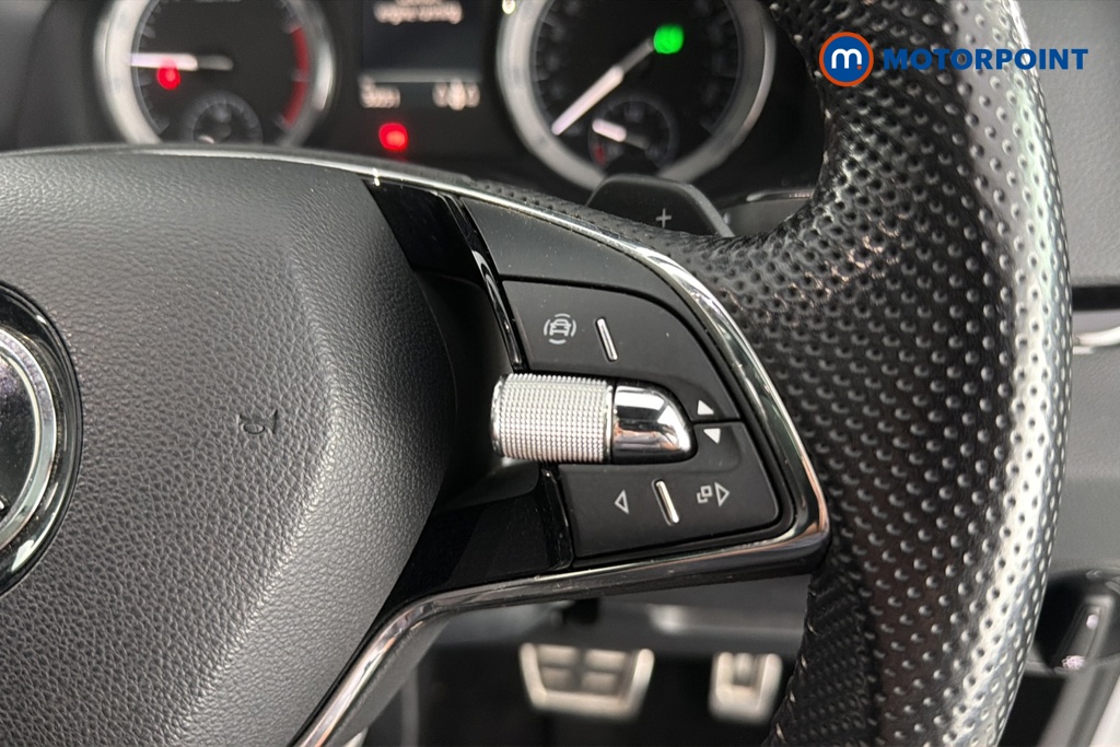 Skoda Karoq Sportline Automatic Petrol SUV - Stock Number (1656354) - 3rd supplementary image