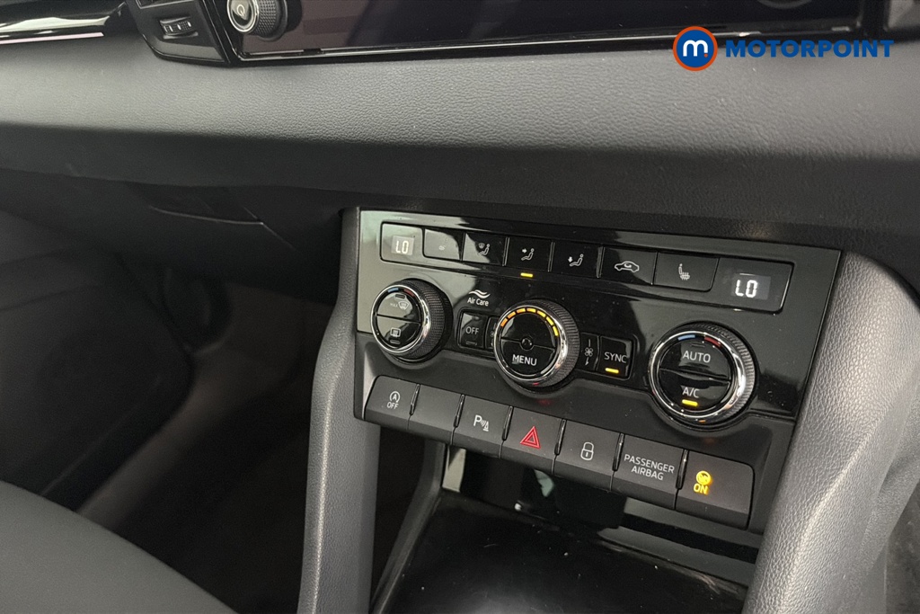 Skoda Karoq Sportline Automatic Petrol SUV - Stock Number (1656354) - 12th supplementary image
