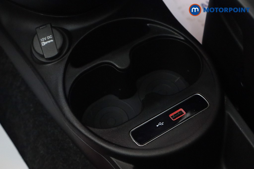 Fiat 500 Lounge Manual Petrol Hatchback - Stock Number (1656567) - 5th supplementary image