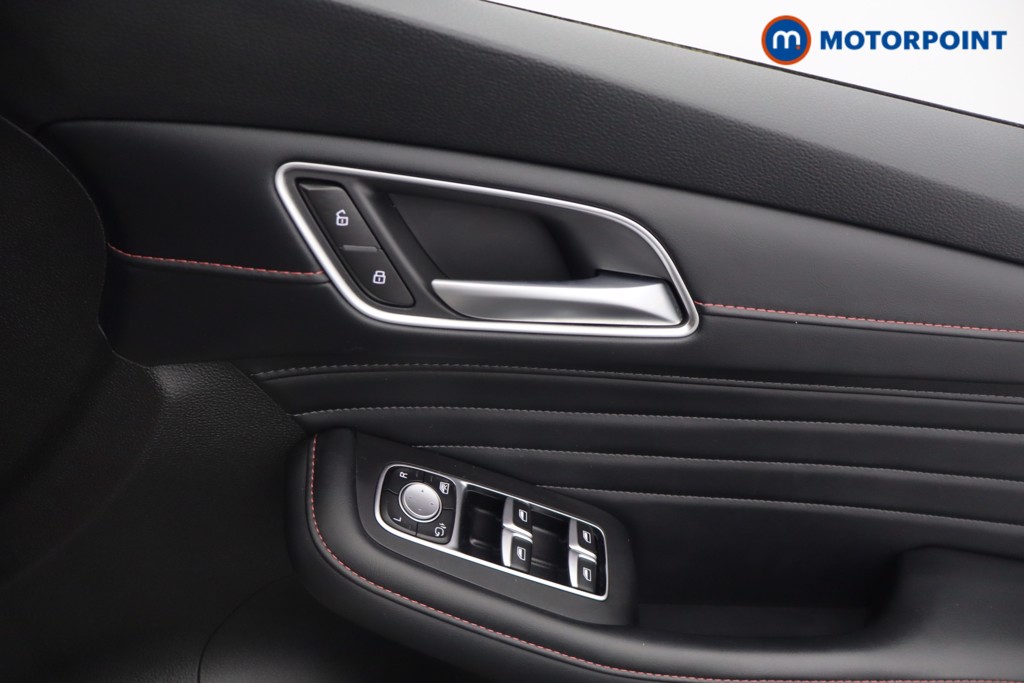 Mg Motor Uk HS Trophy Manual Petrol SUV - Stock Number (1656599) - 8th supplementary image