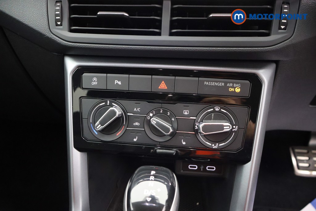 Volkswagen T-Cross Active Automatic Petrol SUV - Stock Number (1656686) - 6th supplementary image