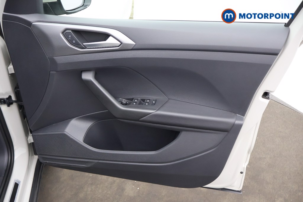 Volkswagen T-Cross Active Automatic Petrol SUV - Stock Number (1656686) - 9th supplementary image