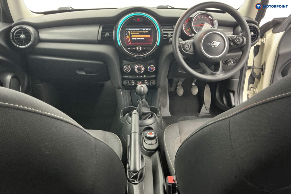Mini Hatchback Cooper Classic Manual Petrol Hatchback - Stock Number (1657172) - 11th supplementary image