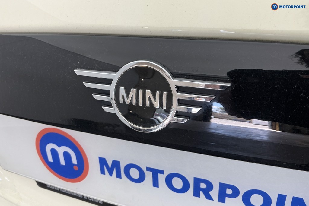 Mini Hatchback Cooper Classic Manual Petrol Hatchback - Stock Number (1657172) - 30th supplementary image