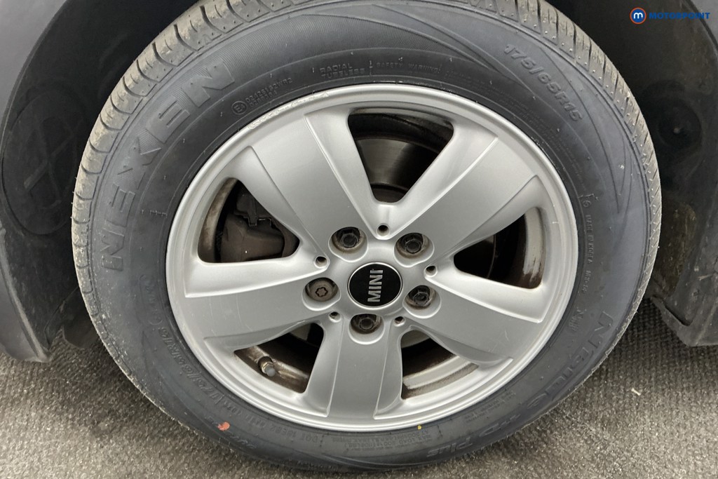 Mini Hatchback Cooper Classic Manual Petrol Hatchback - Stock Number (1657172) - 33rd supplementary image
