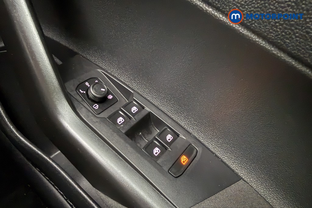 Volkswagen Taigo Life Manual Petrol SUV - Stock Number (1657813) - 15th supplementary image