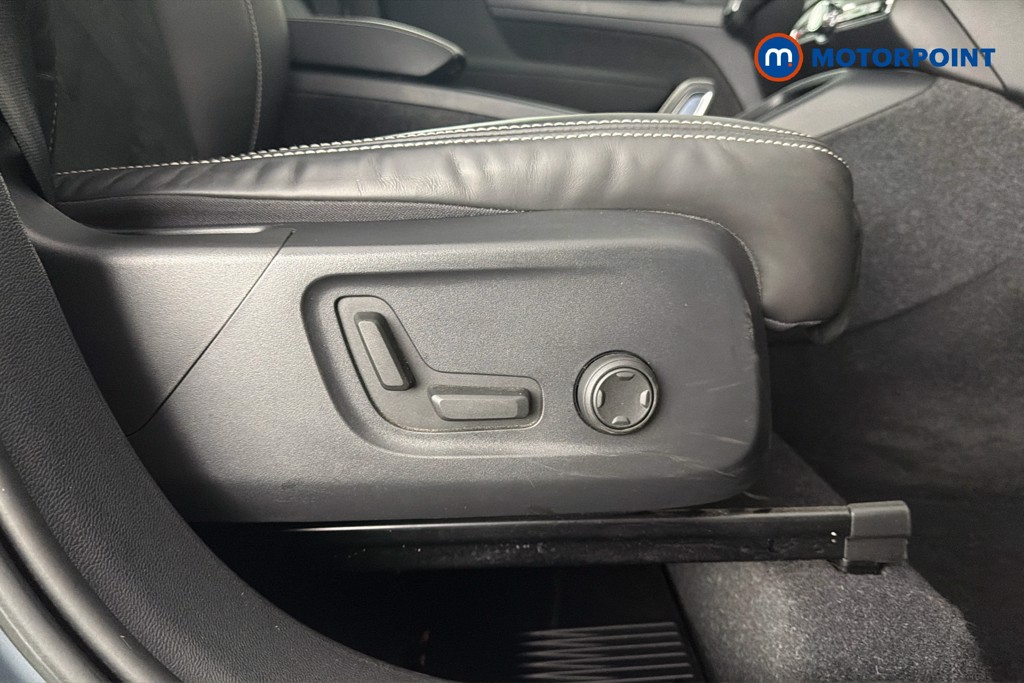 Volvo Xc40 R Design Pro Automatic Petrol Plug-In Hybrid SUV - Stock Number (1658020) - 25th supplementary image