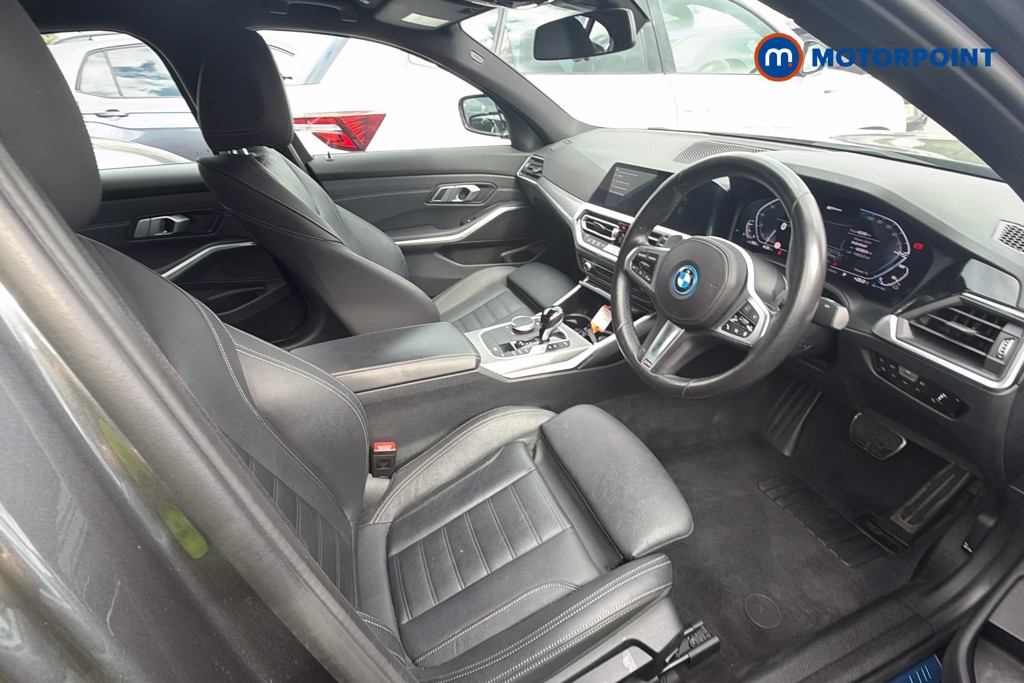 BMW 3 Series M Sport Automatic Petrol Plug-In Hybrid Saloon - Stock Number (1658022) - 26th supplementary image