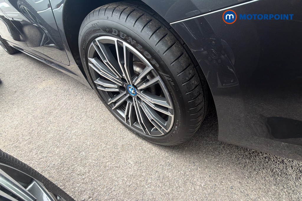 BMW 3 Series M Sport Automatic Petrol Plug-In Hybrid Saloon - Stock Number (1658022) - 39th supplementary image
