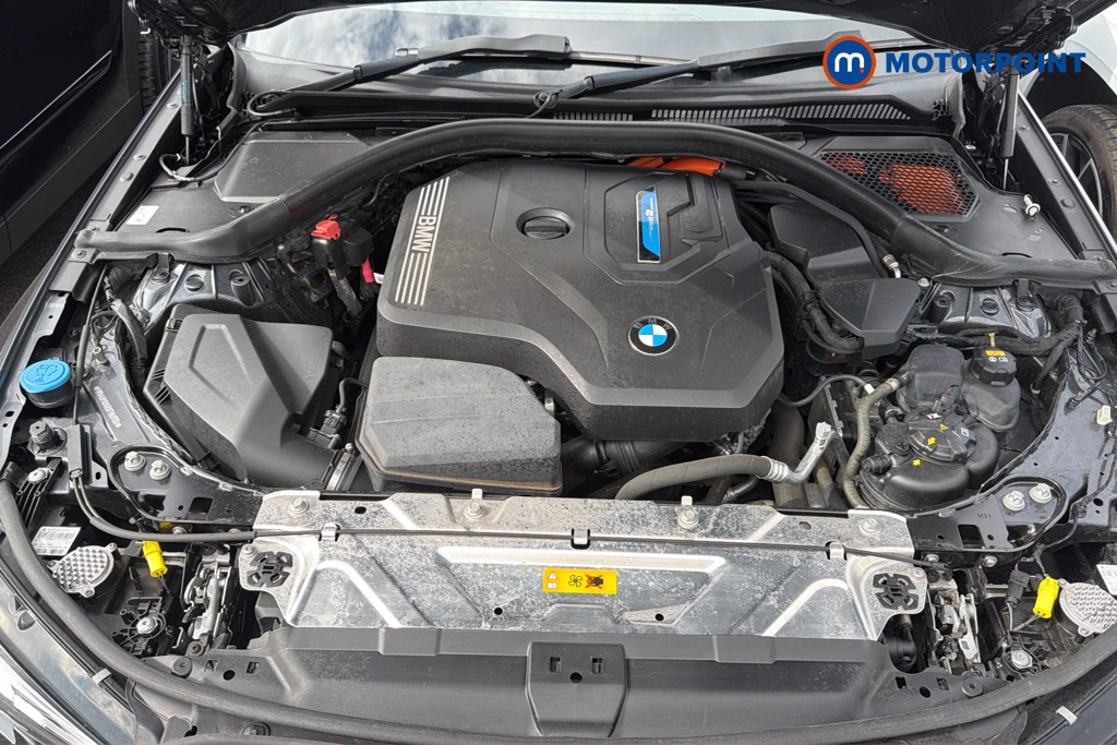 BMW 3 Series M Sport Automatic Petrol Plug-In Hybrid Saloon - Stock Number (1658022) - 1st supplementary image