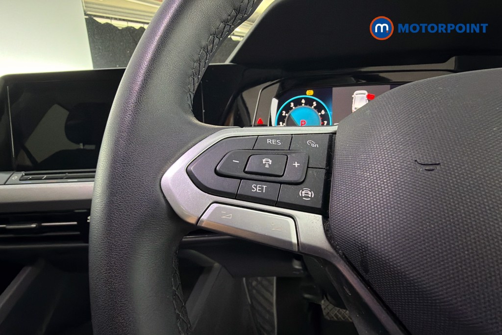 Volkswagen Golf Life Automatic Petrol Hatchback - Stock Number (1658501) - 3rd supplementary image