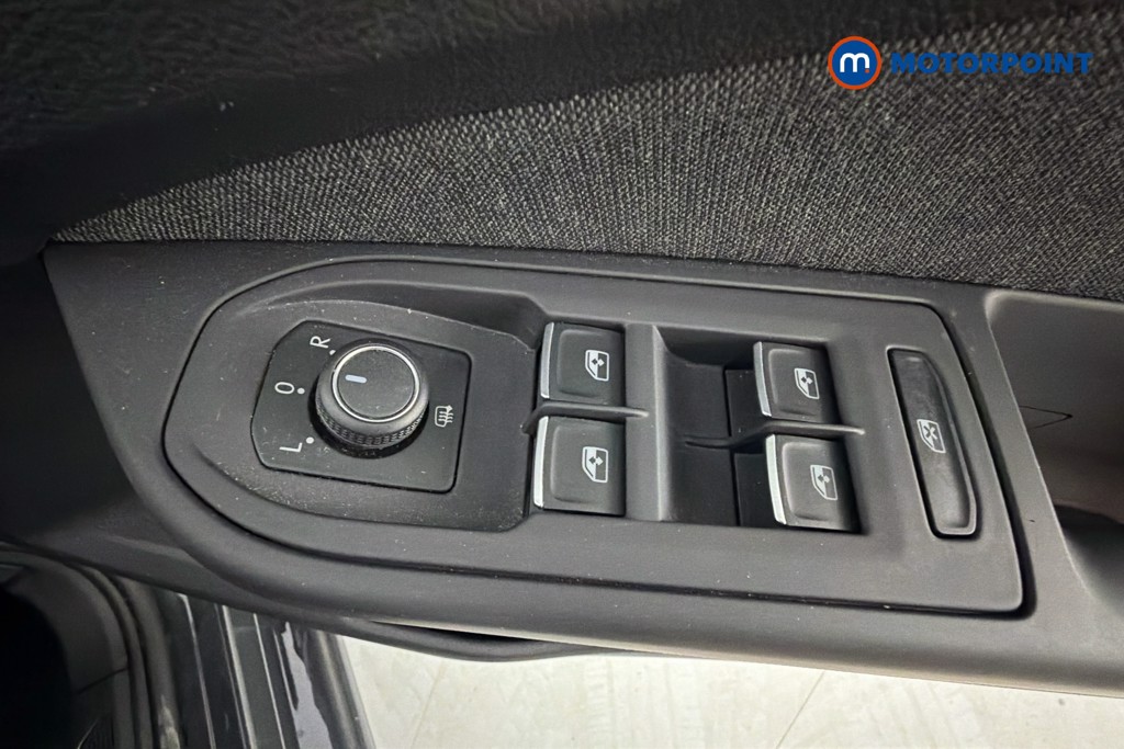 Volkswagen Golf Life Automatic Petrol Hatchback - Stock Number (1658501) - 20th supplementary image