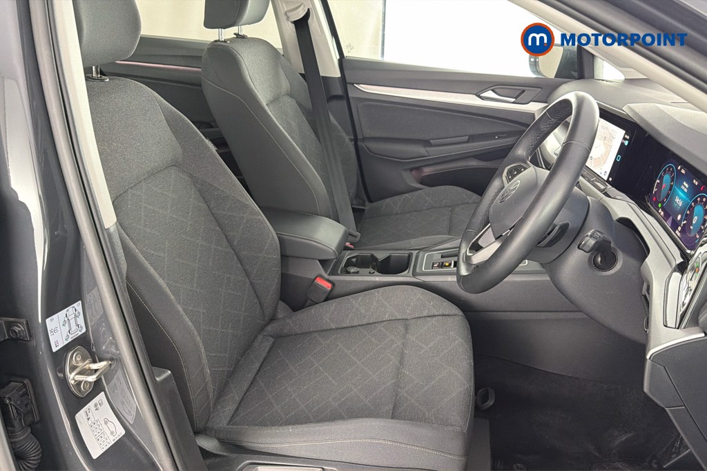 Volkswagen Golf Life Automatic Petrol Hatchback - Stock Number (1658501) - 22nd supplementary image