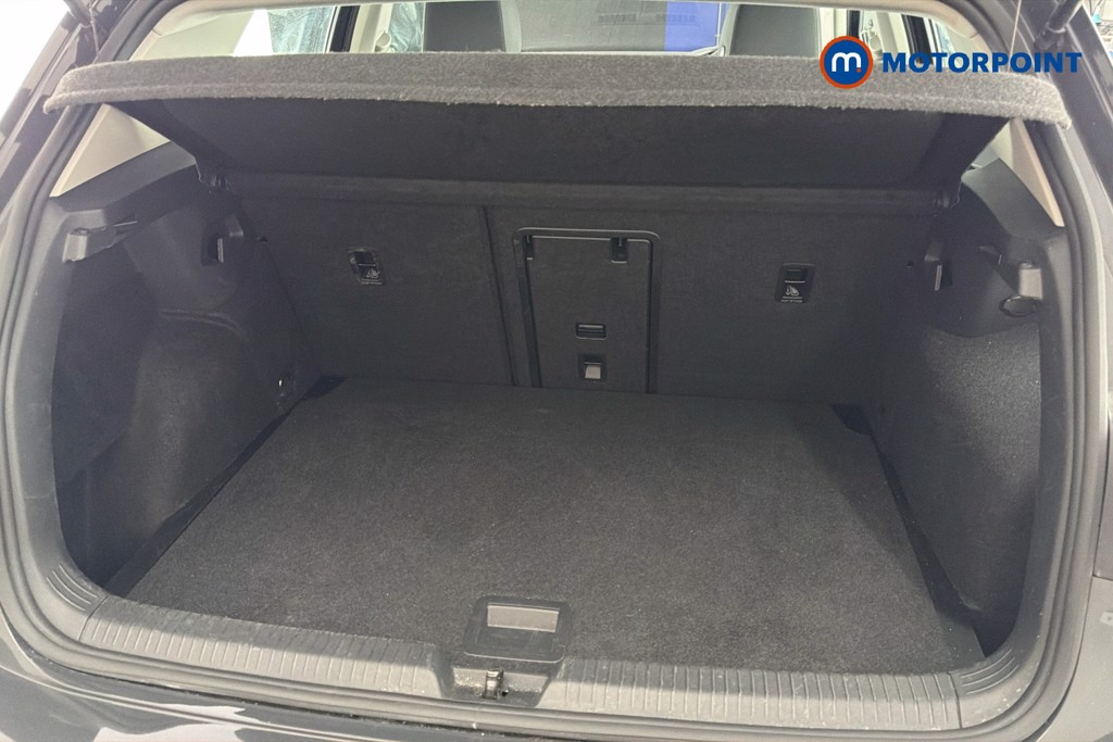 Volkswagen Golf Life Automatic Petrol Hatchback - Stock Number (1658501) - 33rd supplementary image
