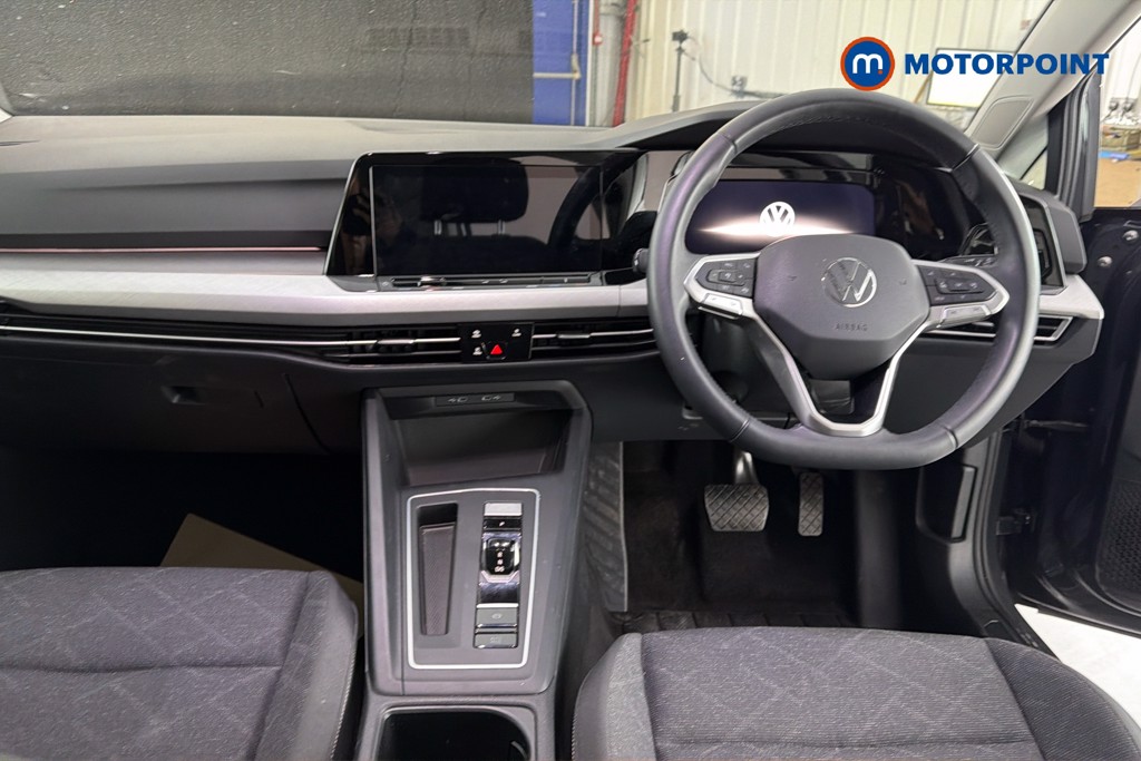 Volkswagen Golf Life Automatic Petrol Hatchback - Stock Number (1658501) - 1st supplementary image
