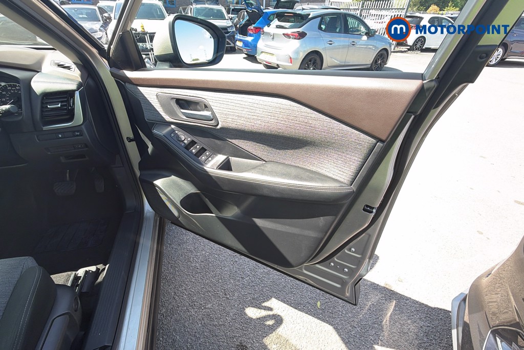Nissan X-Trail Acenta Premium Automatic Petrol-Electric Hybrid SUV - Stock Number (1658691) - 37th supplementary image