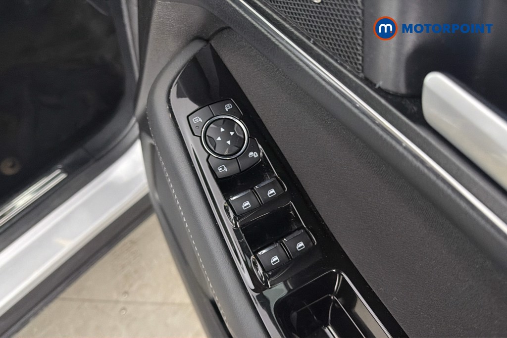Ford Galaxy Titanium Automatic Diesel People Carrier - Stock Number (1658968) - 20th supplementary image