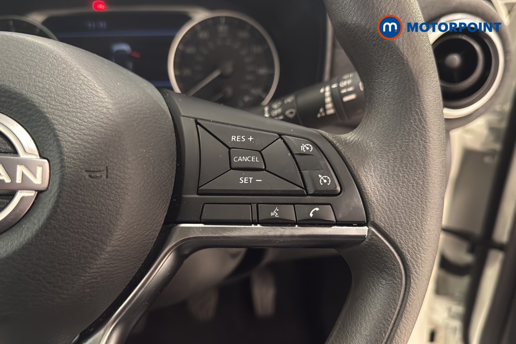 Nissan Juke Acenta Premium Manual Petrol SUV - Stock Number (1659251) - 3rd supplementary image