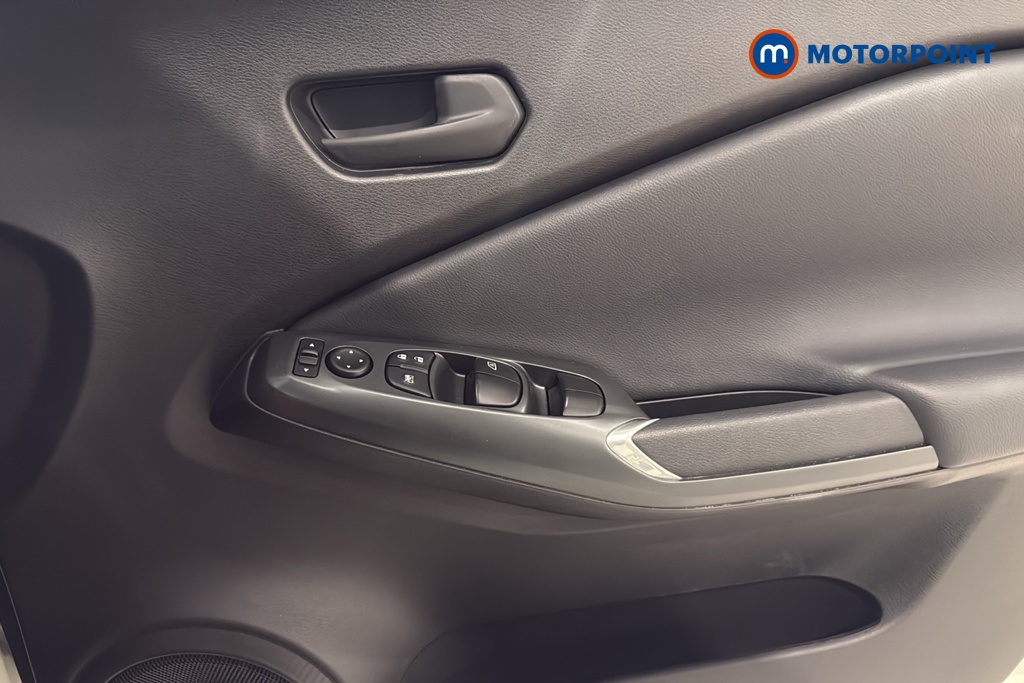 Nissan Juke Acenta Premium Manual Petrol SUV - Stock Number (1659251) - 10th supplementary image
