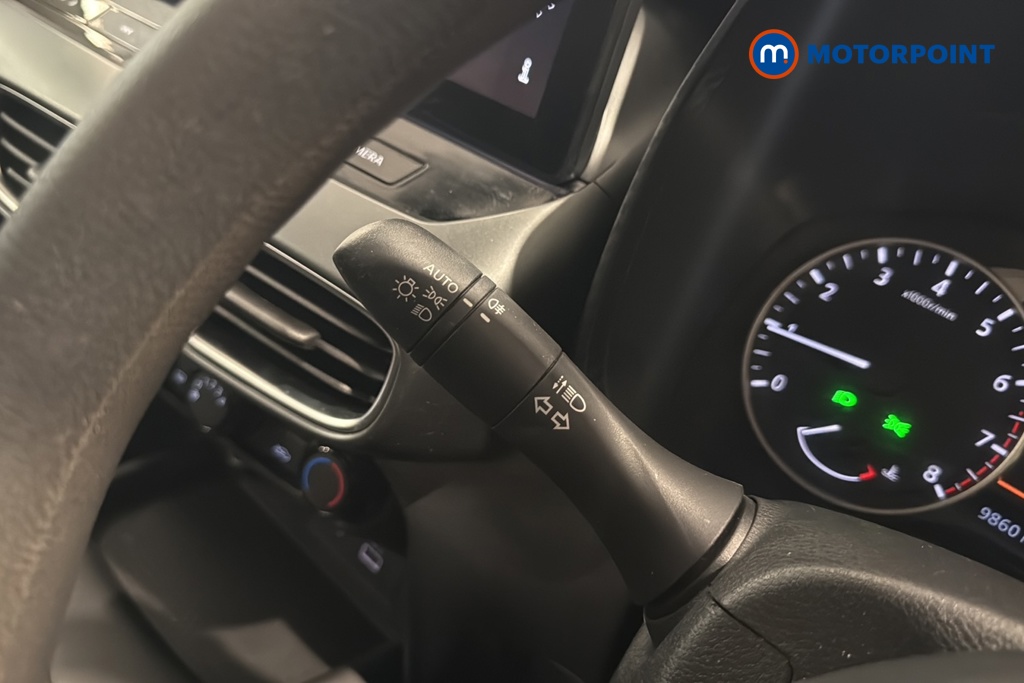 Nissan Juke Acenta Premium Manual Petrol SUV - Stock Number (1659251) - 11th supplementary image