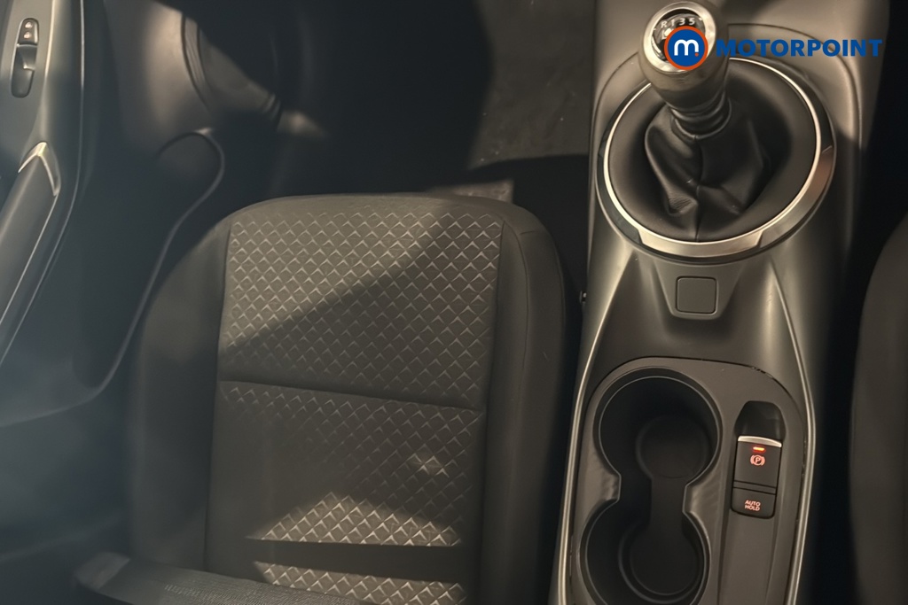 Nissan Juke Acenta Premium Manual Petrol SUV - Stock Number (1659251) - 15th supplementary image