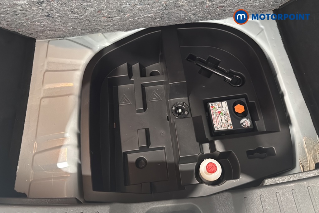 Nissan Juke Acenta Premium Manual Petrol SUV - Stock Number (1659251) - 33rd supplementary image