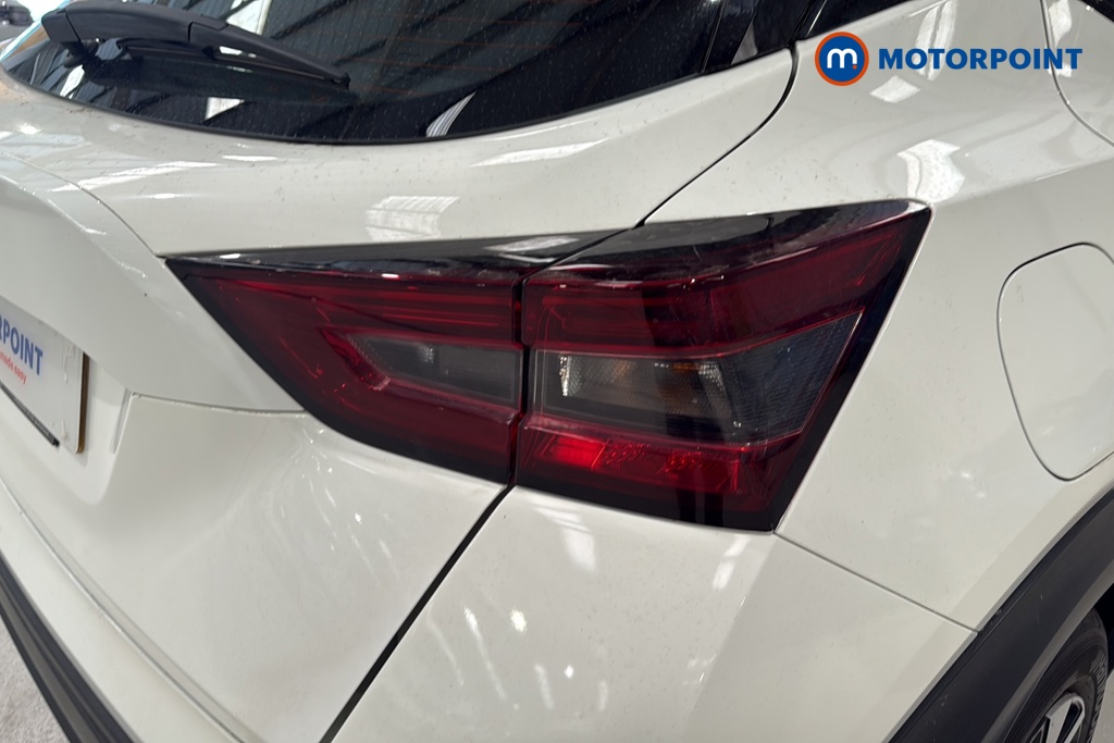 Nissan Juke Acenta Premium Manual Petrol SUV - Stock Number (1659251) - 36th supplementary image