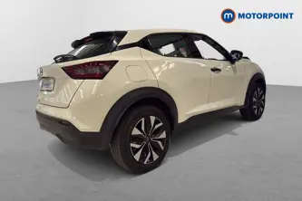Nissan Juke Acenta Premium Manual Petrol SUV - Stock Number (1659251) - Passenger side rear corner