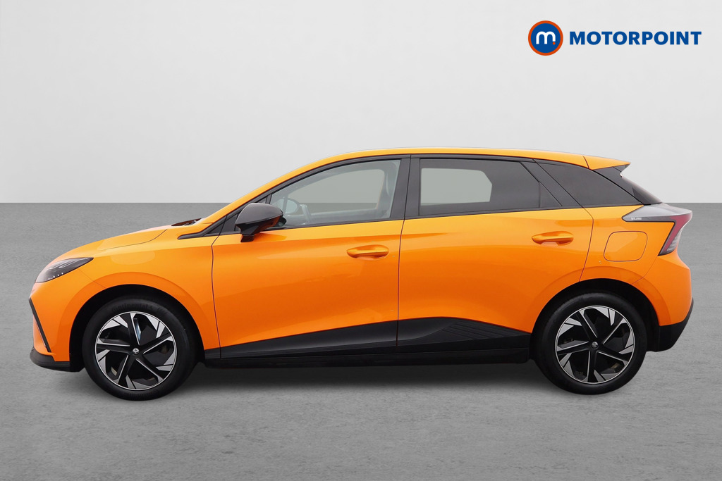 Mg Motor Uk MG4 Trophy Automatic Electric SUV - Stock Number (1659840) - Passenger side