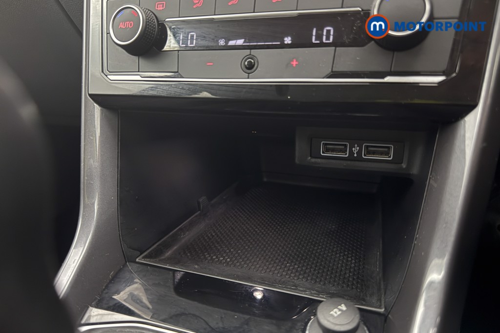 Volkswagen T-Cross SEL Manual Petrol SUV - Stock Number (1659996) - 15th supplementary image